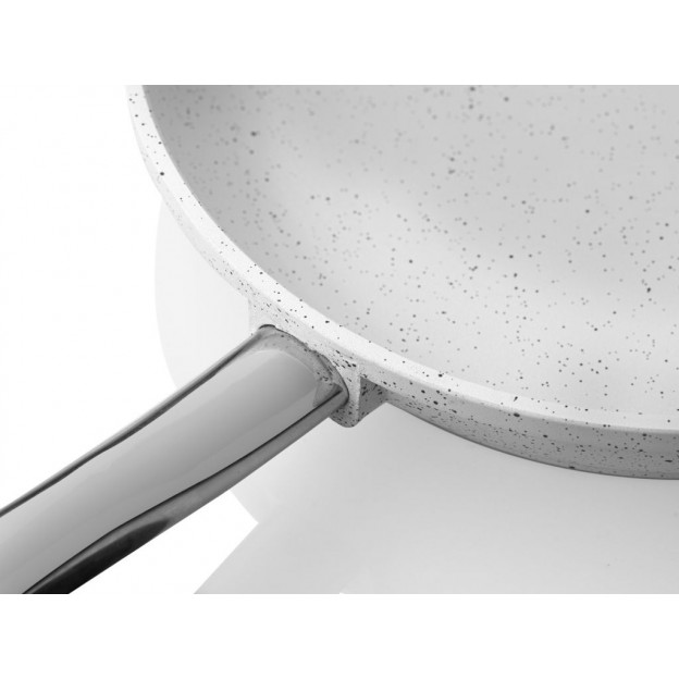 Taç Döküm Tava 24 cm Beyaz